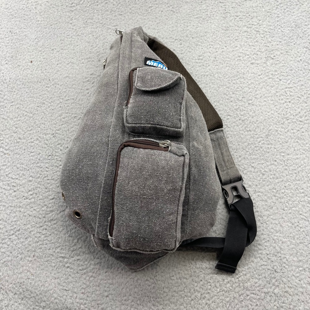 Meru Canvas Sling Backpack Crossbody Outdoor Utility Bag